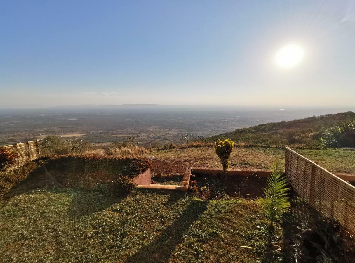 Buckswood Hilltops Siteki Bagian luar foto